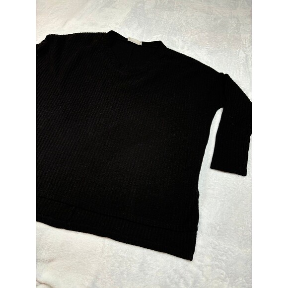 Zenana Black vneck Waffle Knit Oversized Sweater size small - Picture 3 of 7